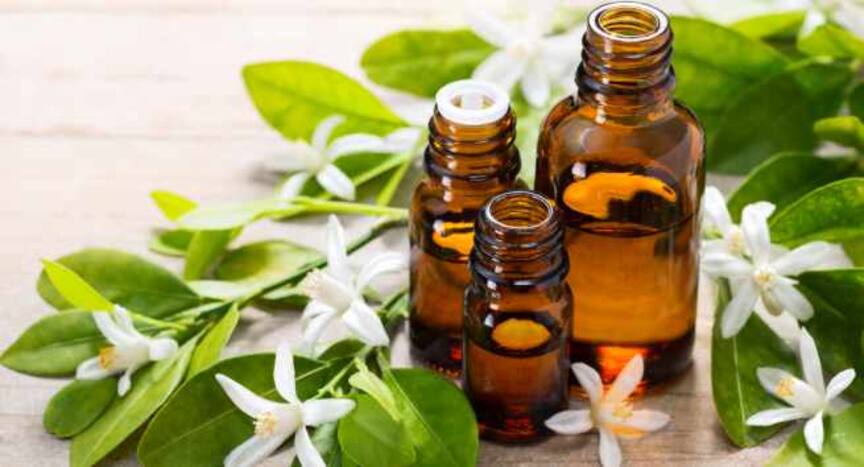 5 essential oils to improve low libido in men | TheHealthSite.com