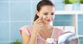 DIY homemade apple night cream for soft skin