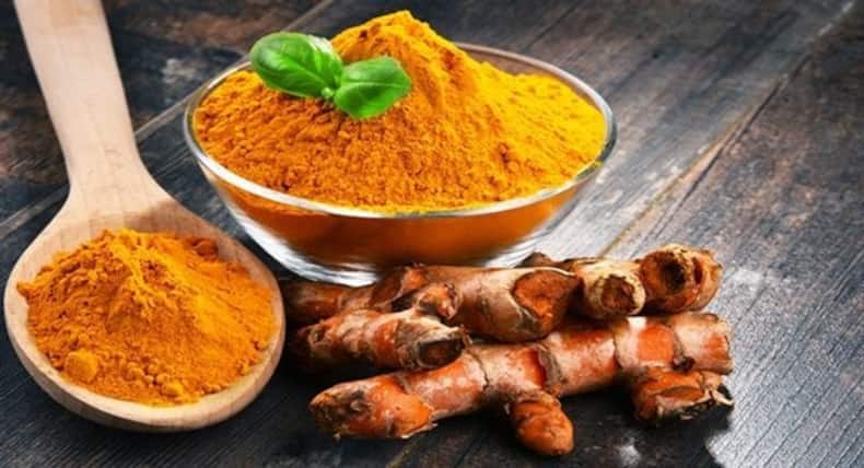 Dark Elbows : कोहनी के कालेपन से होती है शर्मिंदगी, ये 5 घरेलू टिप्स आएंगे आपके काम