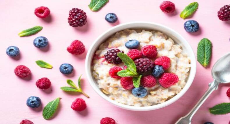 Breakfast: 5 oatmeal recipes for a healthy diet
