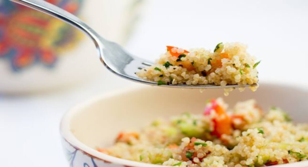 Replace white rice with these 5 low-carb alternatives