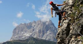 Do you know about these 5 health benefits of rock climbing? Do you know about these 5 health benefits of rock climbing?