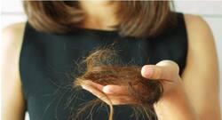 मां बनने के बाद अधिक झड़ रहे हैं बाल ? तो अपनाएं ये 6 उपाय