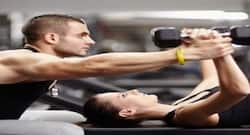 आपकी बॉडी न बनने की वजह है आपका 'फिटनेस ट्रेनर' तो नहीं ?