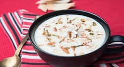 Healthy Diwali dessert recipe: Seb Aur Badaam Ka Shorba