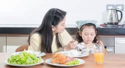 विश्व मानसिक स्वास्थ्य दिवस 2018 : बच्चों को बनाना है मेंटली हेल्दी, तो डायट में शामिल करें ये पोषक तत्व