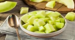 What are the health benefits of honeydew fruit?