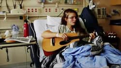 न्यूरोसर्जरी ने इस तरह आसान की अमेरिकी गायिका की संगीत की राह