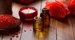 Top 3 essential oils to boost fertility in women