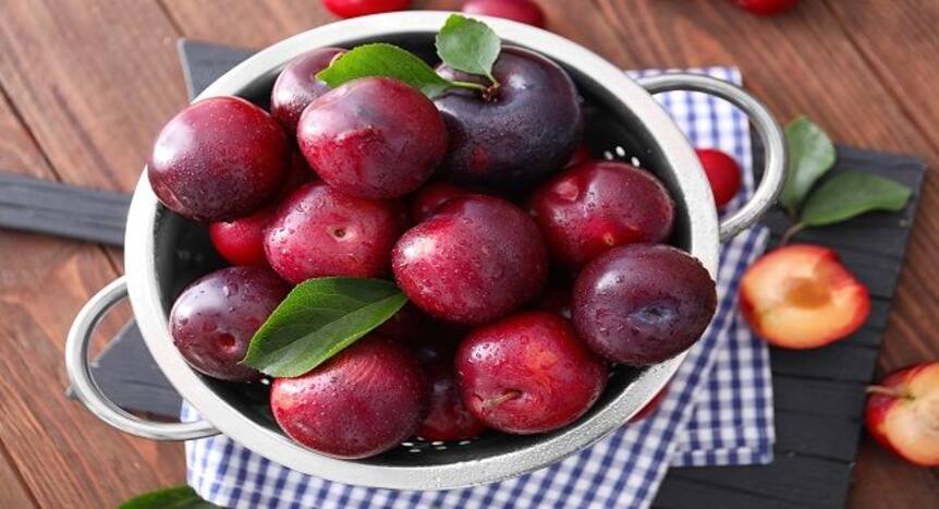 Top 5 Health Benefits Of Plums 7974