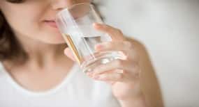 शरीर के लिए आवश्‍यक 6 पोषक तत्‍वों में पानी भी है जरूरी, जानें क्‍यों