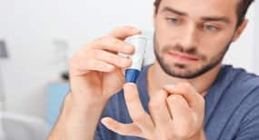 World Diabetes Day 2018: 6 serious health conditions caused by diabetes World Diabetes Day 2018: 6 serious health conditions caused by diabetes