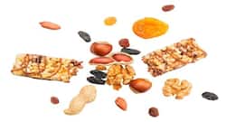 Eat dried fruits, health bars to stay healthy