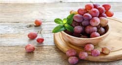 सेहत का खजाना है अंगूर, जानें इसमें मौजूद इन 8 फायदों के बारे में