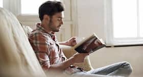 रूखी आंखों से घट जाती है पढ़ने की रफ्तार, जानें इस बीमारी के लक्षण और बचाव रूखी आंखों से घट जाती है पढ़ने की रफ्तार, जानें इस बीमारी के लक्षण और बचाव