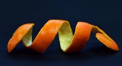 5 reasons to keep the orange peel