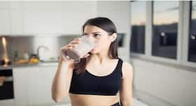 गैस्ट्रोइंटेस्टाइनल समस्या के साथ ही एक्ने प्रॉब्लम को भी बढ़ाता है प्रोटीन पाउडर, जानें इसके नुकसान