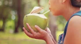 Top 7 benefits of coconut water