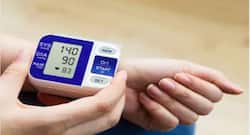 सर्दी के मौसम में हाई ब्लड प्रेशर पर कैसे रखें काबू ?