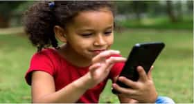 Worried about your kids’ excessive phone use? It may not affect their mental health