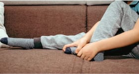 मजबूत और स्वस्थ पैर पाने के लिए करें ये आसान से एक्सरसाइज