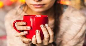 Drinking piping hot tea may lead to esophageal cancer Drinking piping hot tea may lead to esophageal cancer