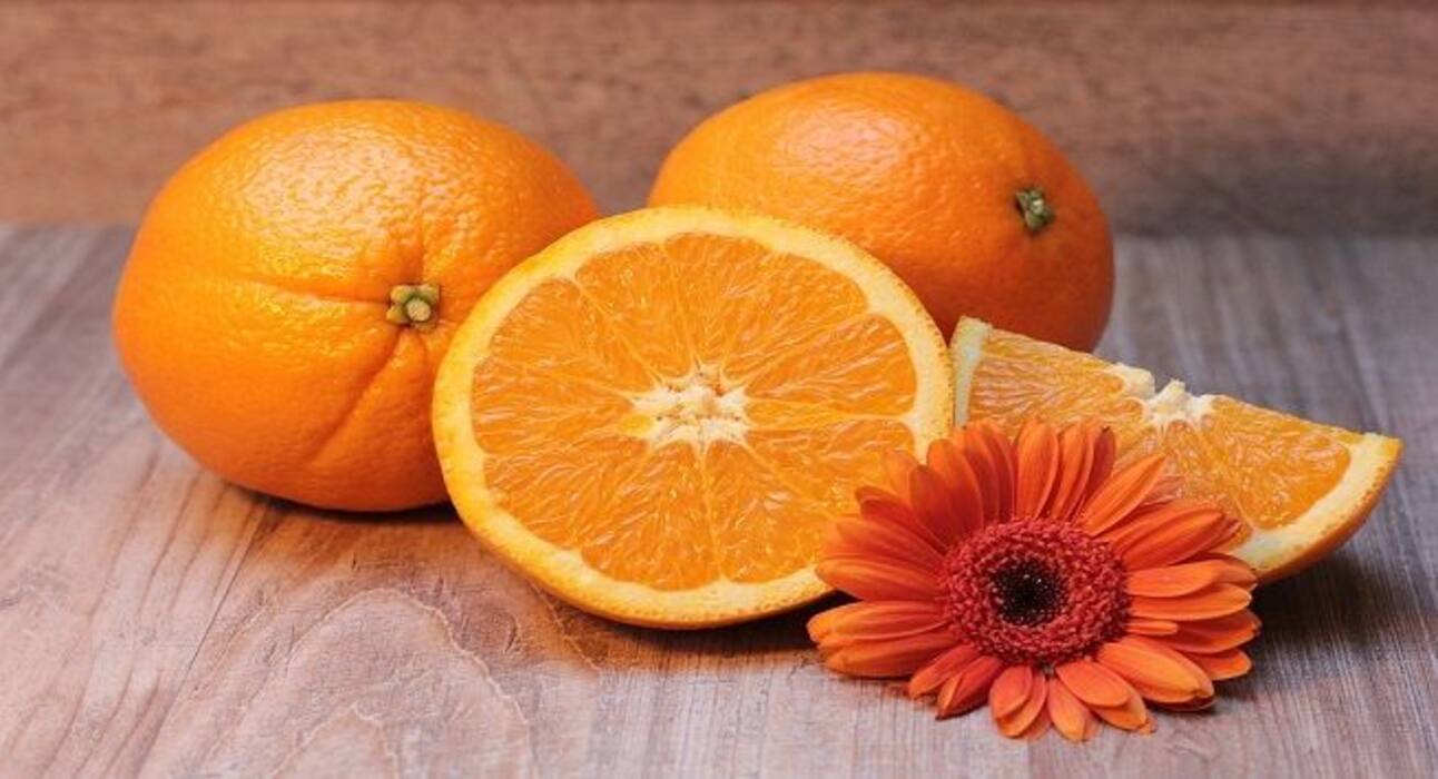 4 citrus fruits that will add glow to your skin