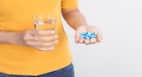 Gas medicine tablet: गैस व एसिडिटी की दवाओं से होते हैं ये नुकसान, जान लें ये फैक्ट्स