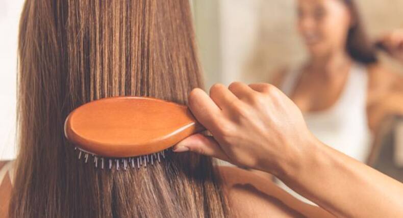 Follow these simple hacks to manage wavy hair