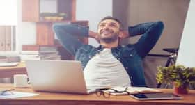 2019 में रहना है हेल्‍दी और खुश तो इन तीन बातों को कभी न भूलें