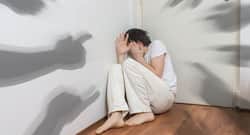 Follow these 4 self-help tricks to fight against signs of schizophrenia