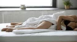 рдХреНрдпрд╛ рдЖрдк рднреА рд╕реЛрддреЗ рд╕рдордп рдХрд░рддреЗ рд╣реИрдВ рдпрд╣ рдмрдбрд╝реА рдЧрд▓рддреА ?