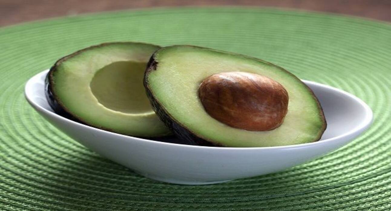 4 healthy high calorie foods that are actually good for weight loss