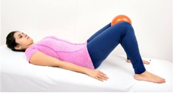 Try these exercises to tackle back pain when bedridden | TheHealthSite.com