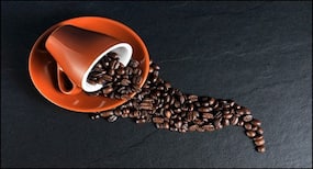 5 smart ways to make a healthy cup of coffee