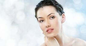 8 things you should immediately stop doing to get rid of acne