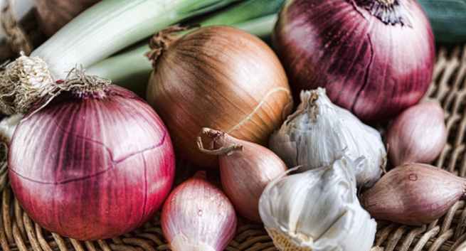 Garlic onion can beat colorectal cancer other dangerous