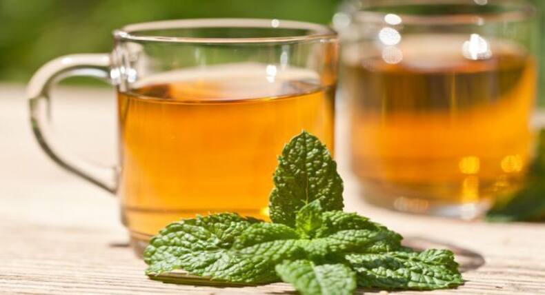 Have these drinks to beat migraines