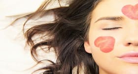 Keep your skin away from these unhealthy habits Keep your skin away from these unhealthy habits