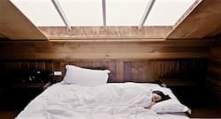 5 bedtime snacks that will help you sleep better