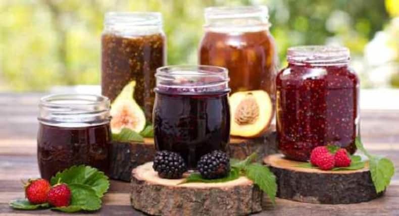 6 Healthy Christmas Food Swaps That Will Save Hundreds of Calories