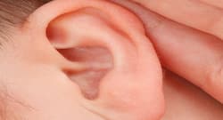 आपकी ये आदत आपको बहरा बाना सकती है-WHO की रिपोर्ट