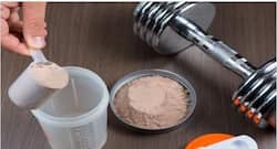 बॉडी बिल्डिंग के लिए करते हैं प्रोटीन पाउडर का अधिक सेवन, तो जान लें इसके नुकसान