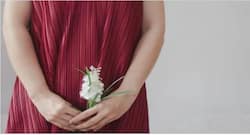 योनि से आती है मछली जैसी गंध? हो सकती है वेजाइनल ओडोर की समस्या, जानें कितने तरह के होते हैं वेजाइनल ओडोर