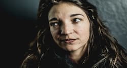 चेहरा धोने में महिलाएं करती हैं ये 6 गलतियां