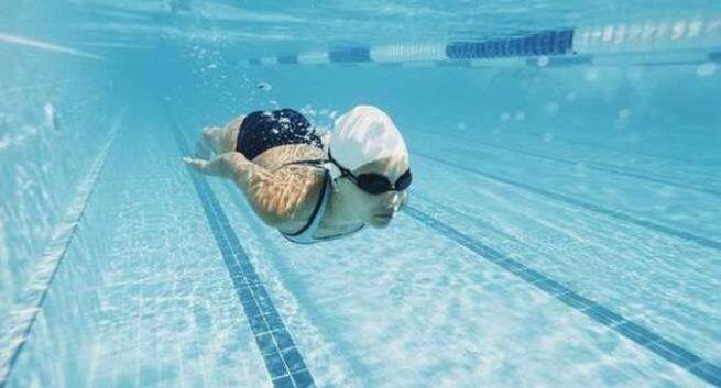 Swimming-can-help-u-lose-weight