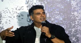 महिलाओं को स्वच्छ महसूस करने में मदद करें : अक्षय कुमार