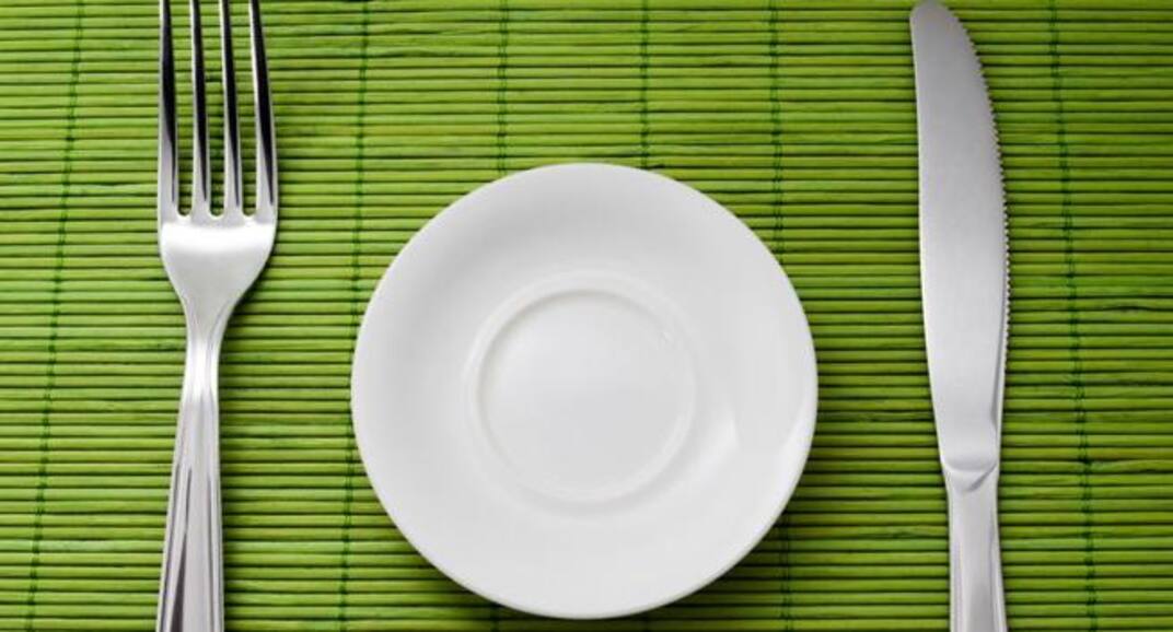 5 weight loss tips to avoid holiday belly bloating