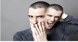 वर्ल्ड सिजोफ्रेनिया डे 2019 : सिजोफ्रेनिया से जुड़े इन 7 लक्षणों को नजरअंदाज करना ठीक नहीं