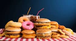 Junk food consumption ups allergy risk in kids
